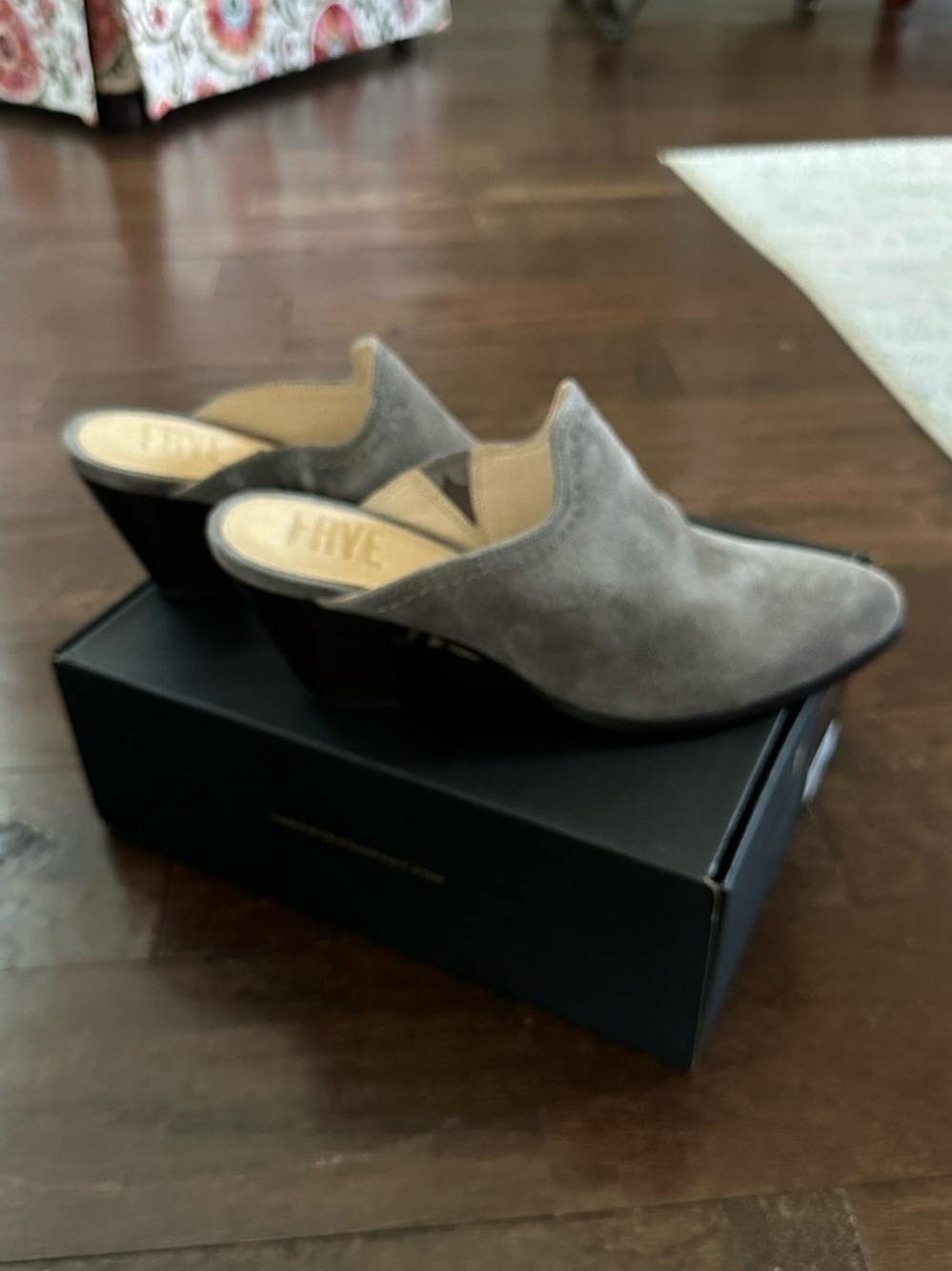 Frye Reed Mule size 8.5 Gray Brand new - Picture 5 of 9